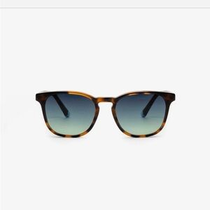 Saju’s CHELSEA Tortoise Shell Sunglasses with Gradient Lenses.
 WIDE FIT
